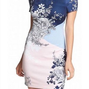 Guess Off the Shoulder‎ Floral Dress